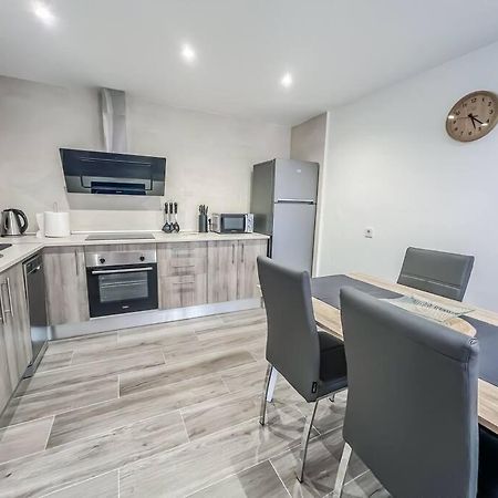 Modern 2 Bed Apartment With Pool In Frigiliana Esterno foto