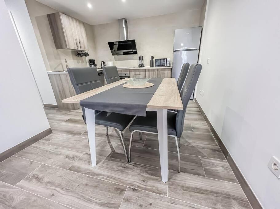 Modern 2 Bed Apartment With Pool In Frigiliana Esterno foto