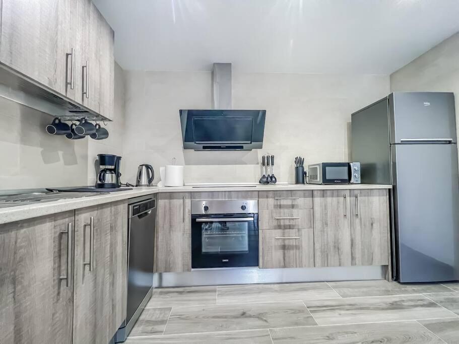 Modern 2 Bed Apartment With Pool In Frigiliana Esterno foto