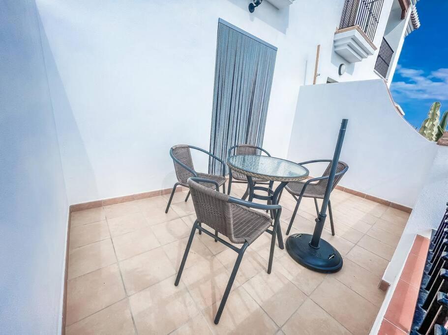 Modern 2 Bed Apartment With Pool In Frigiliana Esterno foto